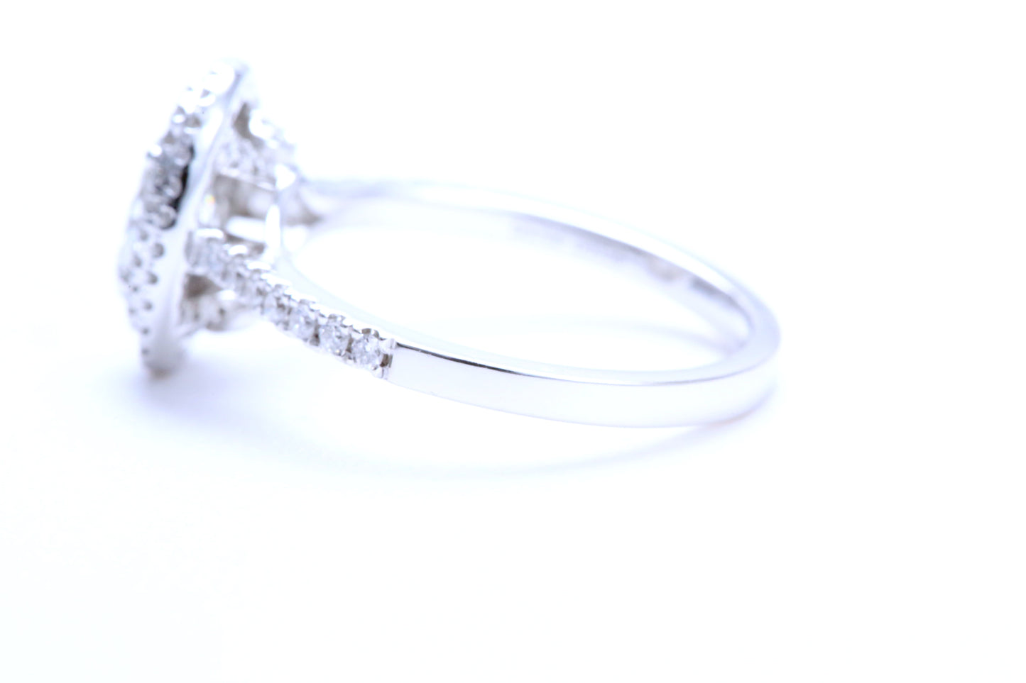 3/4 Carat Oval Shaped Engagement Ring