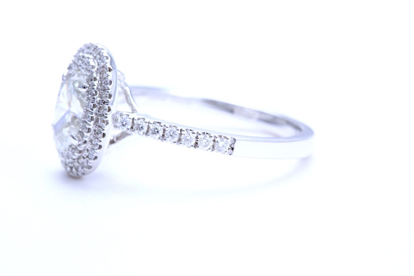 3/4 Carat Oval Shaped Engagement Ring