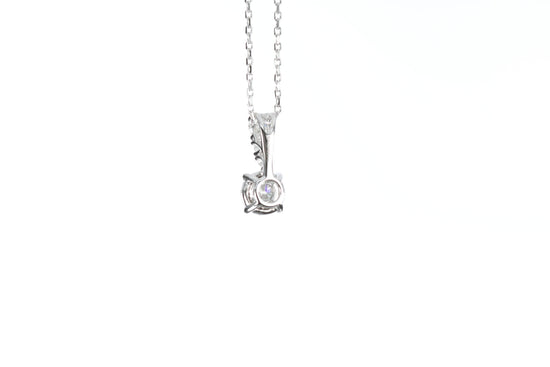 Classic Diamond Pendant