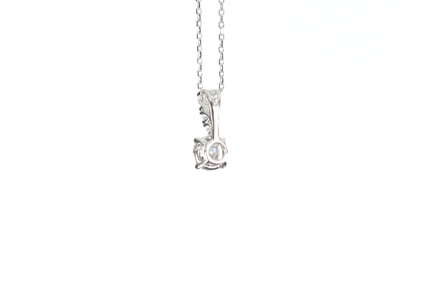 Classic Diamond Pendant