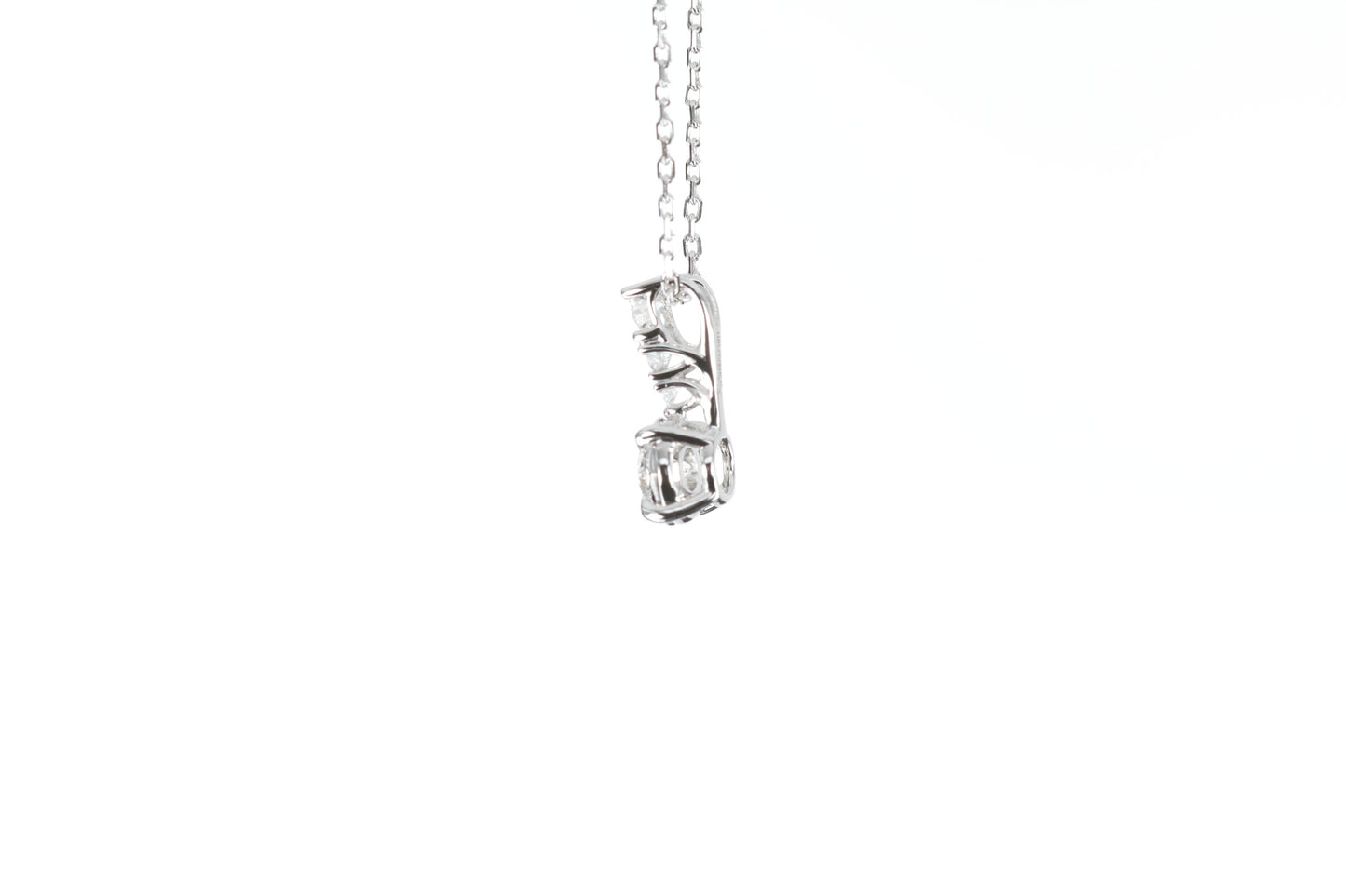 Classic Diamond Pendant