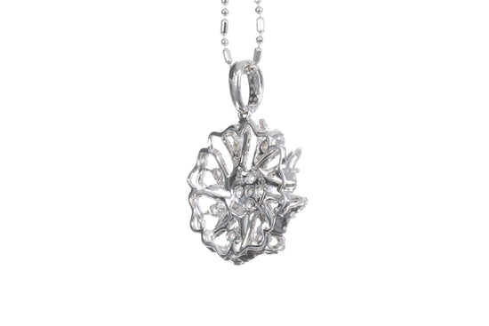 Daisy Diamond Pendant