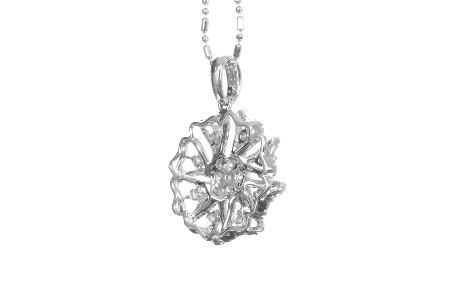 Daisy Diamond Pendant