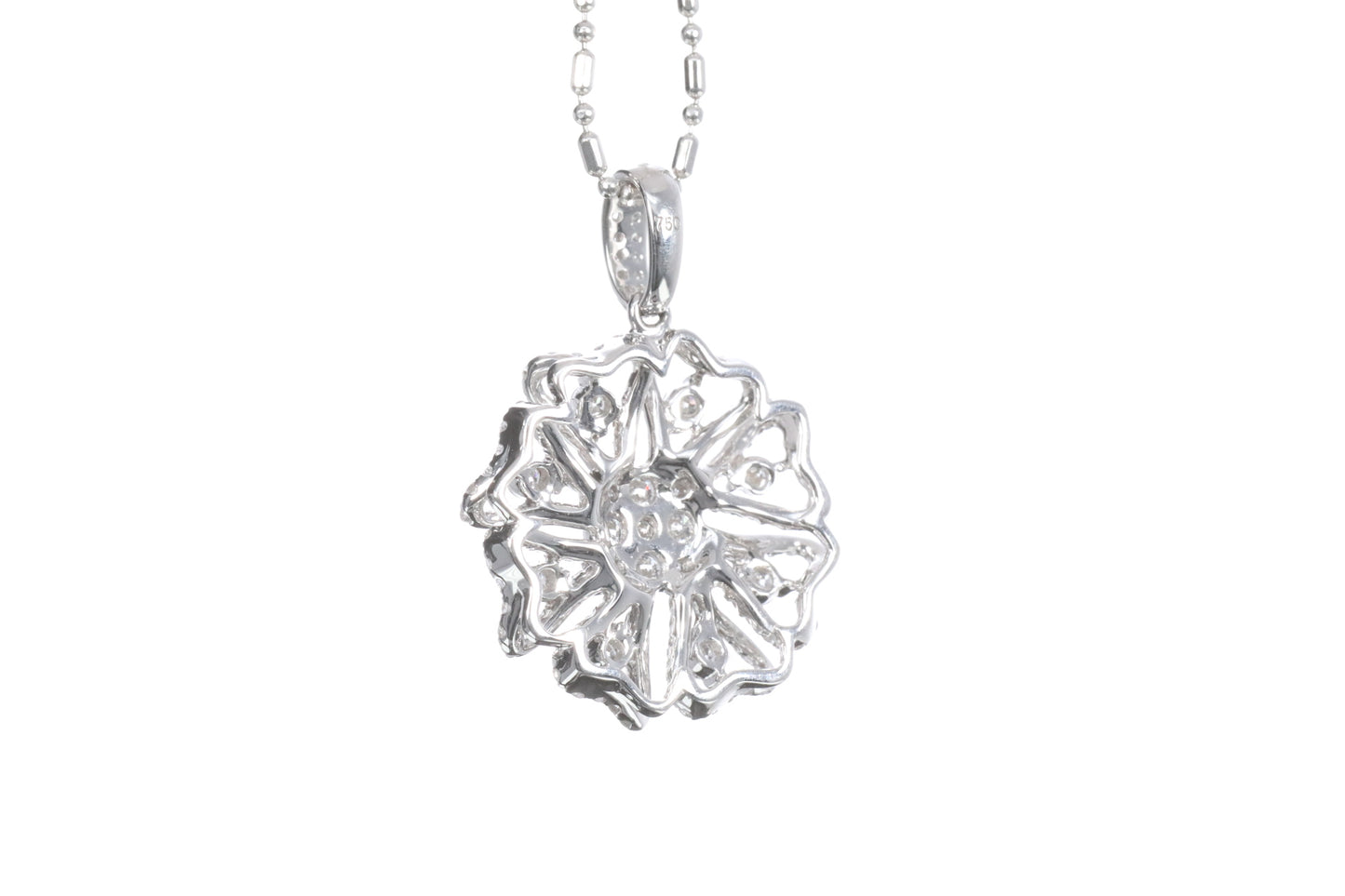 Daisy Diamond Pendant