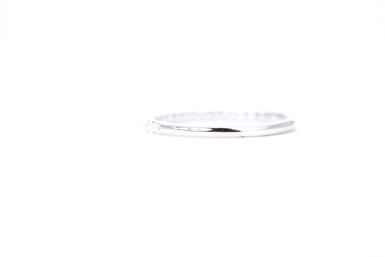 14K 白金微密釘 1/4 克拉鑽石戒指