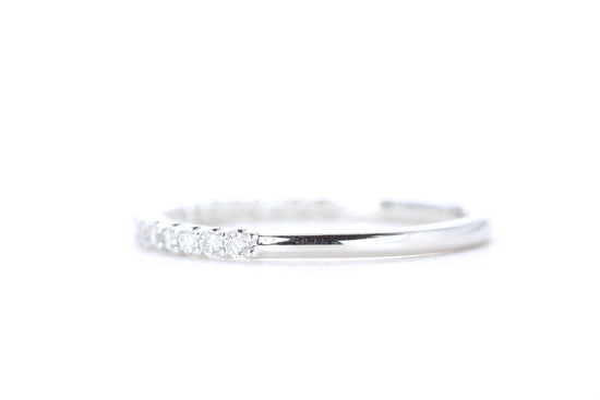 Pavé Diamond Ring 1/4 Carat in Platinum