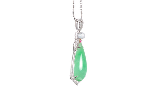 Pear Shaped Jadeite Pendant