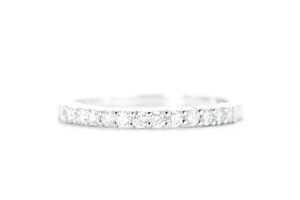 Round Brilliant Diamond Band