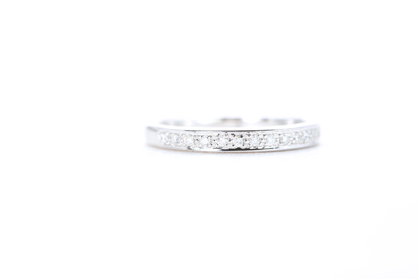 Single Row Pavé Diamond Ring 1/10 Carat