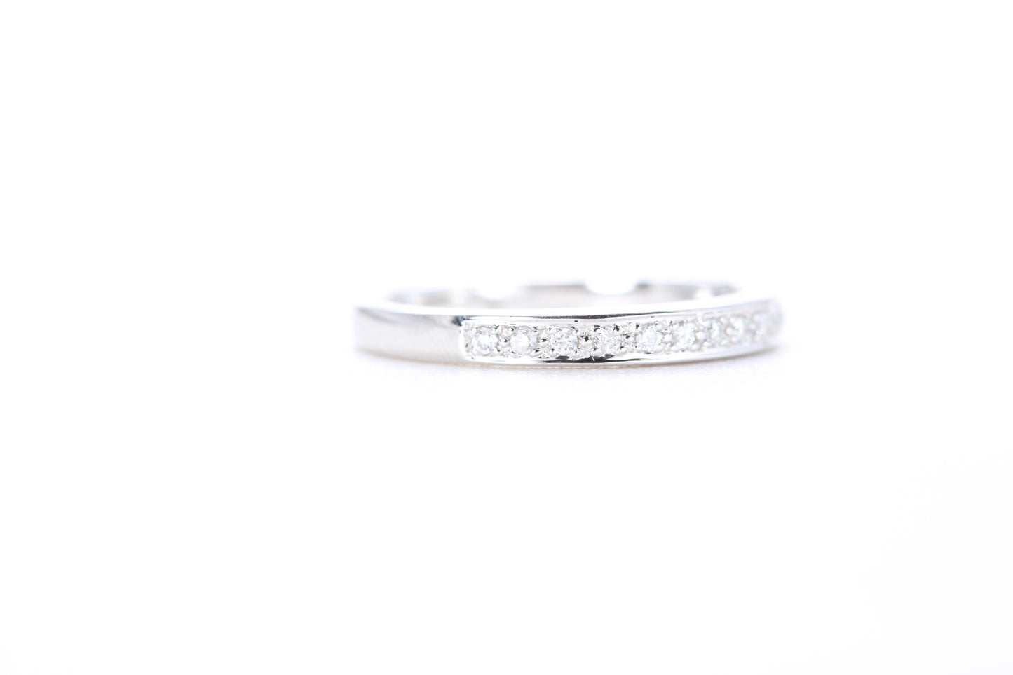 Single Row Pavé Diamond Ring 1/10 Carat