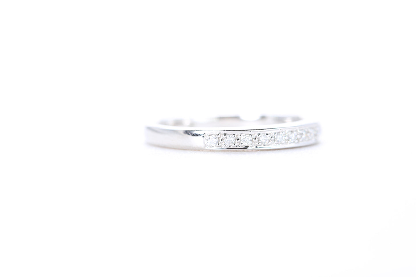 Single Row Pavé Diamond Ring 1/10 Carat