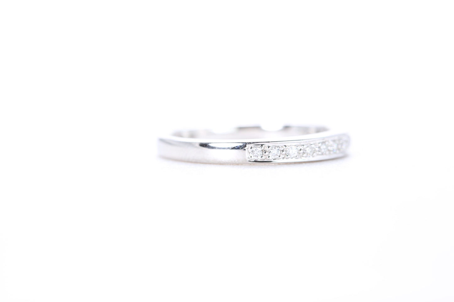 Single Row Pavé Diamond Ring 1/10 Carat