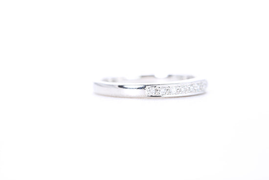 Single Row Pavé Diamond Ring 1/10 Carat