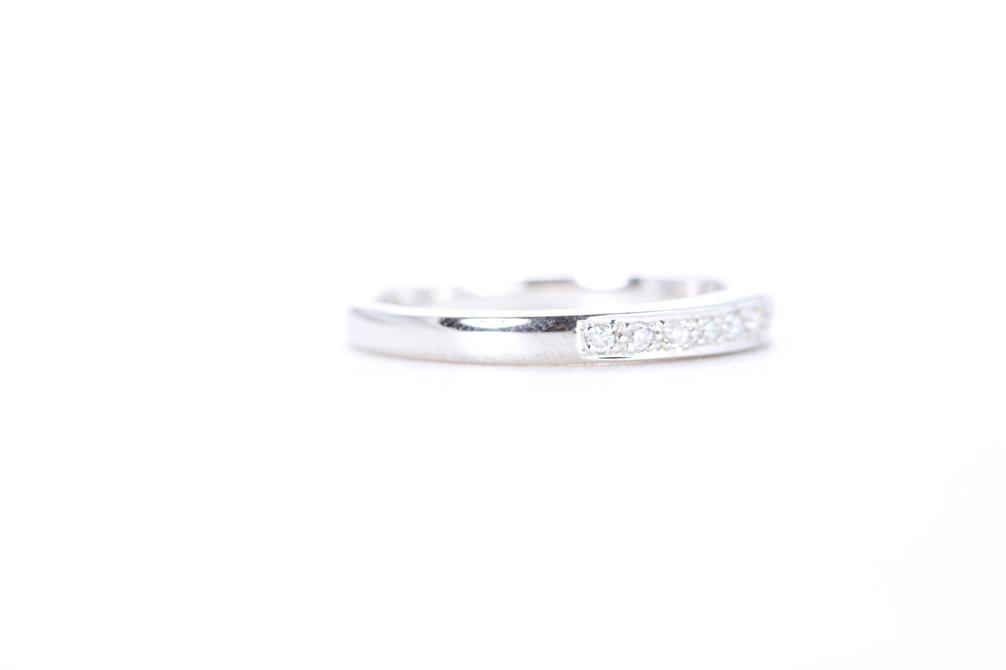 Single Row Pavé Diamond Ring 1/10 Carat