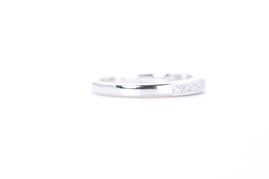 Single Row Pavé Diamond Ring 1/10 Carat