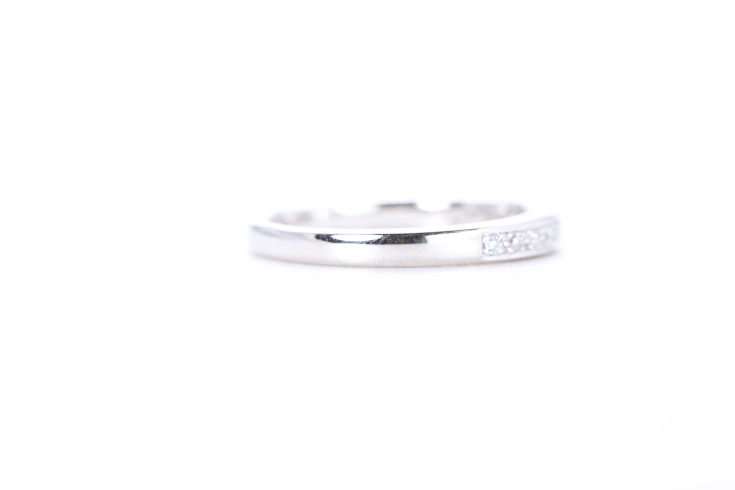 Single Row Pavé Diamond Ring 1/10 Carat