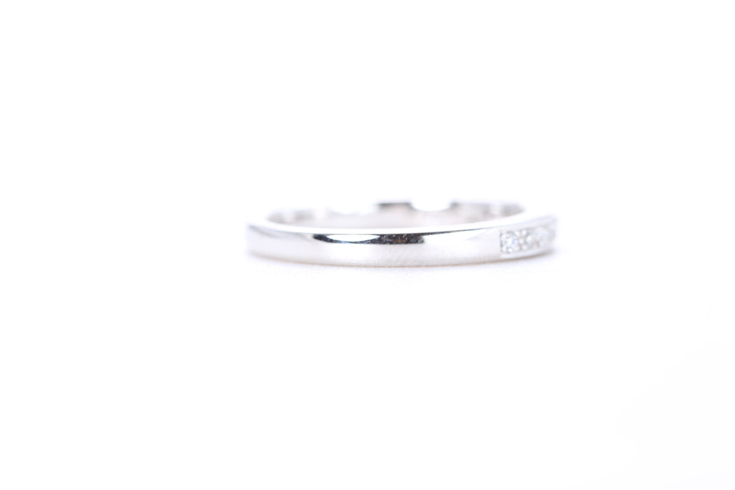 Single Row Pavé Diamond Ring 1/10 Carat