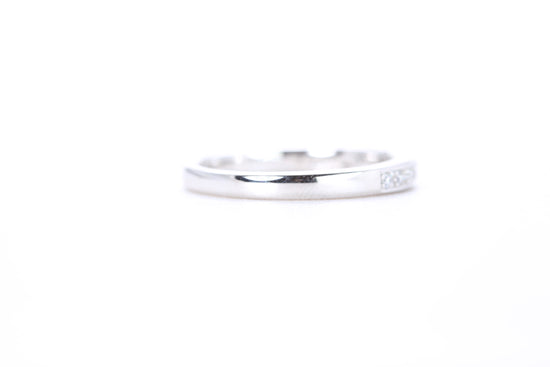 Single Row Pavé Diamond Ring 1/10 Carat