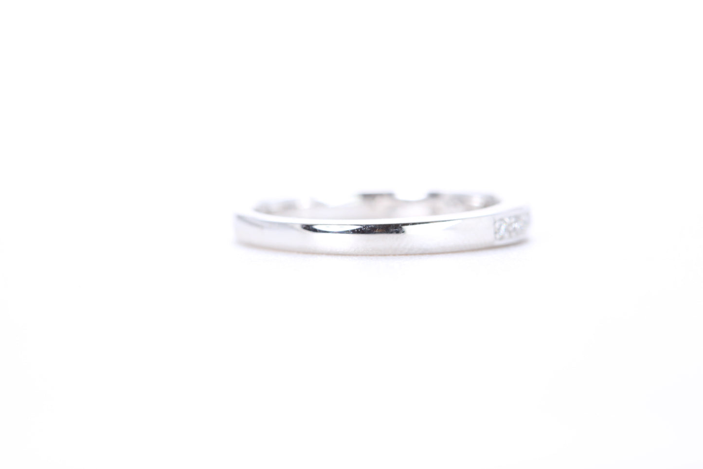 Single Row Pavé Diamond Ring 1/10 Carat