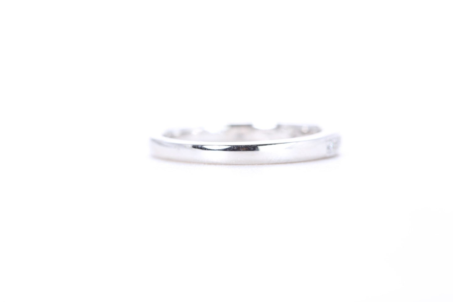 Single Row Pavé Diamond Ring 1/10 Carat