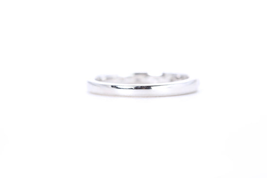 Single Row Pavé Diamond Ring 1/10 Carat