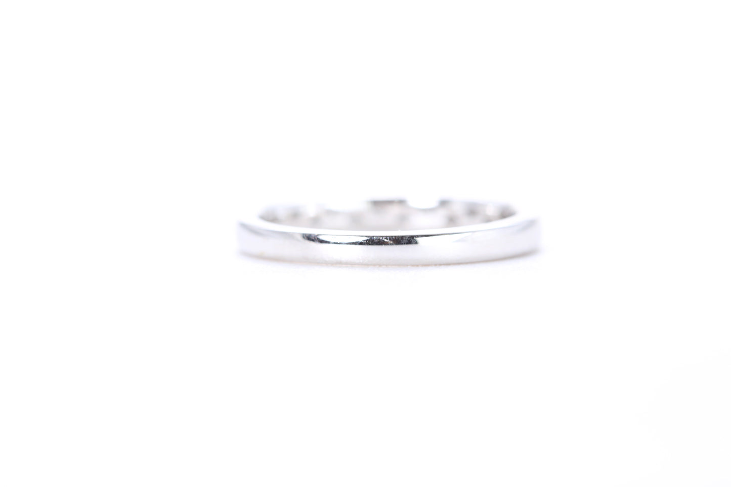 Single Row Pavé Diamond Ring 1/10 Carat