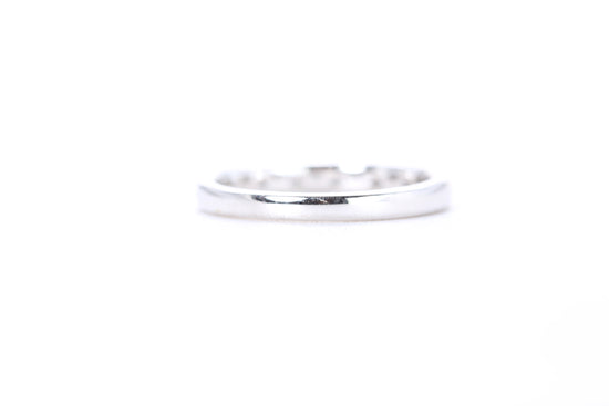 Single Row Pavé Diamond Ring 1/10 Carat
