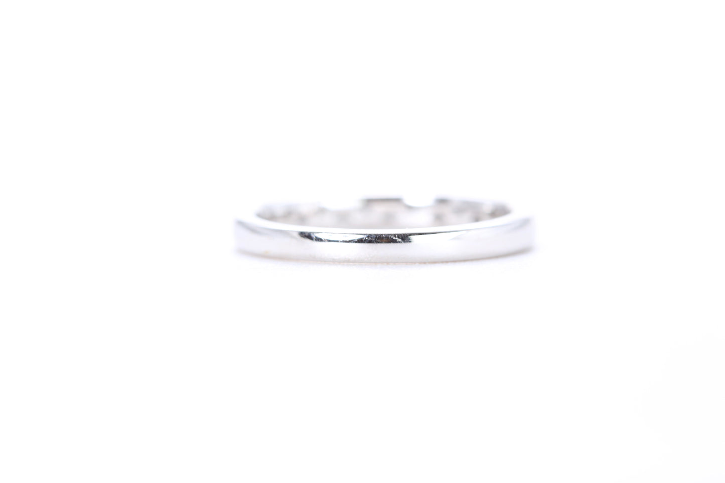 Single Row Pavé Diamond Ring 1/10 Carat
