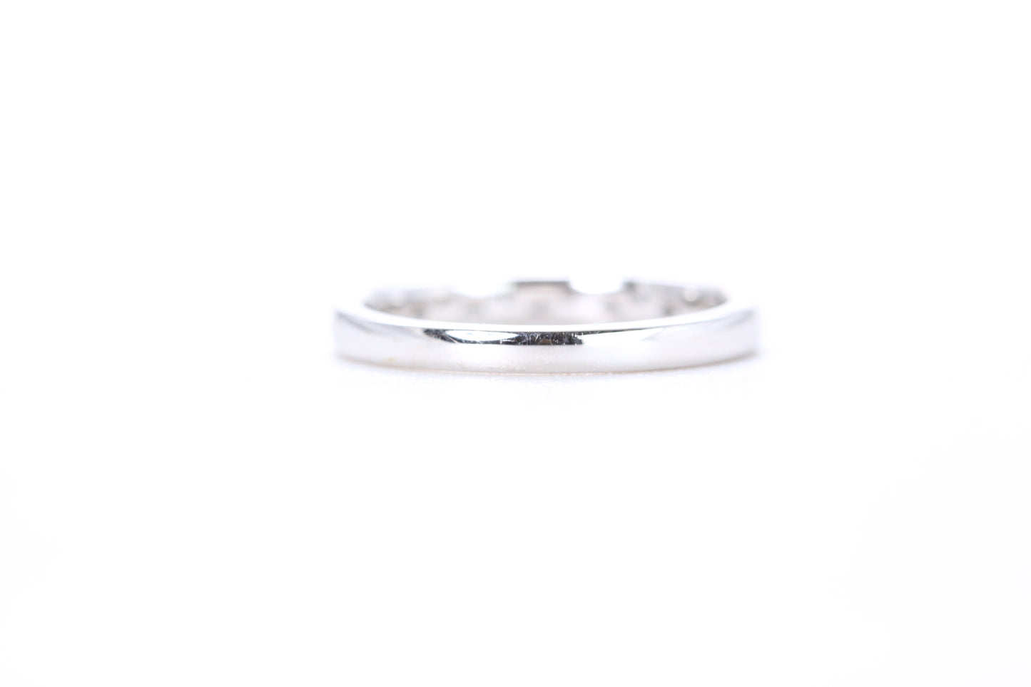 Single Row Pavé Diamond Ring 1/10 Carat