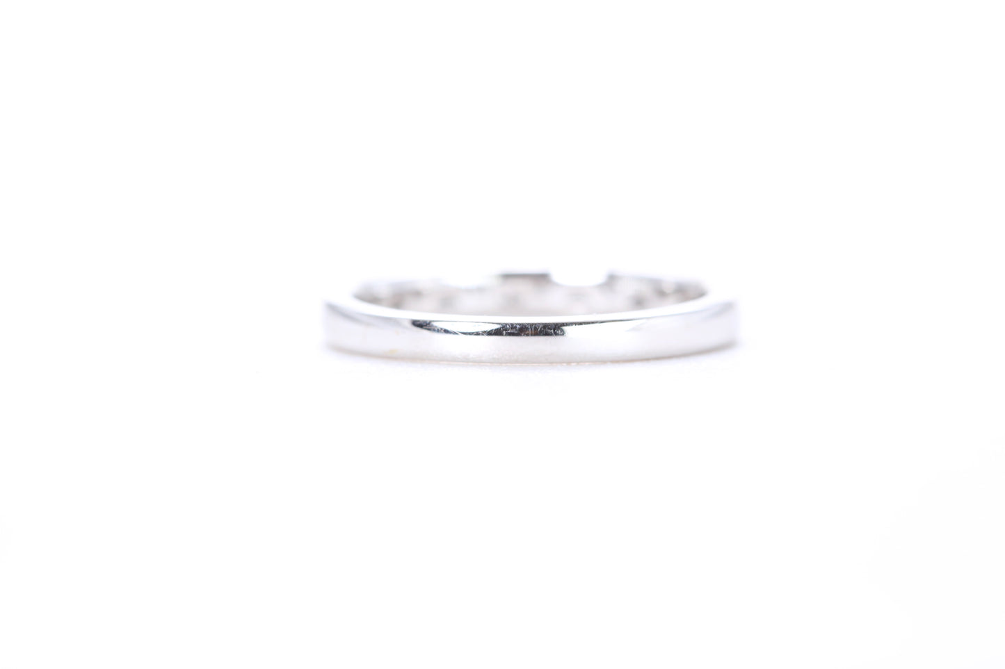 Single Row Pavé Diamond Ring 1/10 Carat