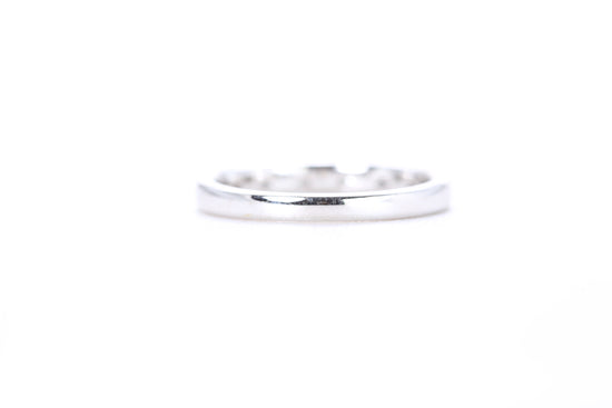 Single Row Pavé Diamond Ring 1/10 Carat