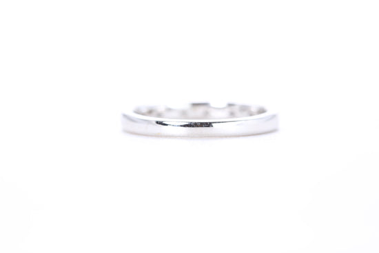 Single Row Pavé Diamond Ring 1/10 Carat