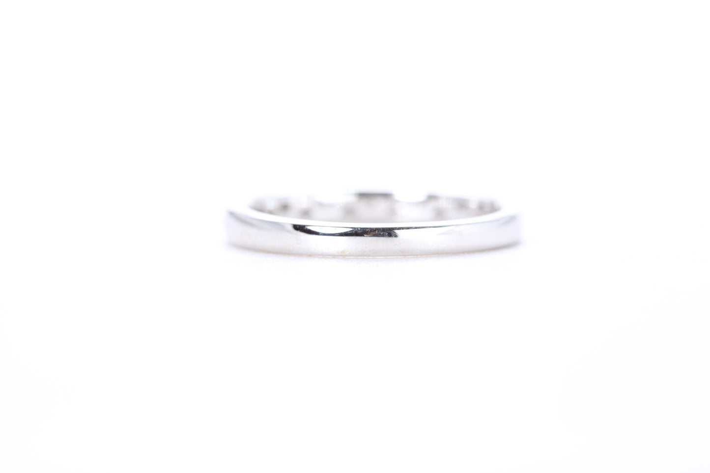 Single Row Pavé Diamond Ring 1/10 Carat