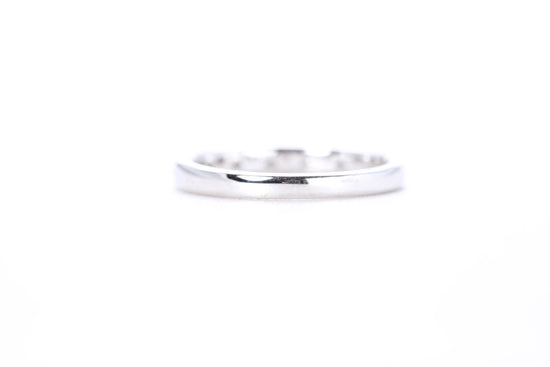Single Row Pavé Diamond Ring 1/10 Carat