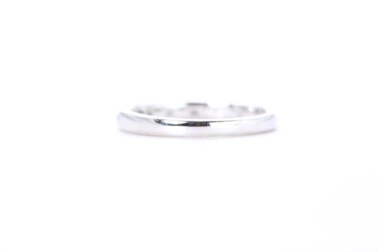 Single Row Pavé Diamond Ring 1/10 Carat