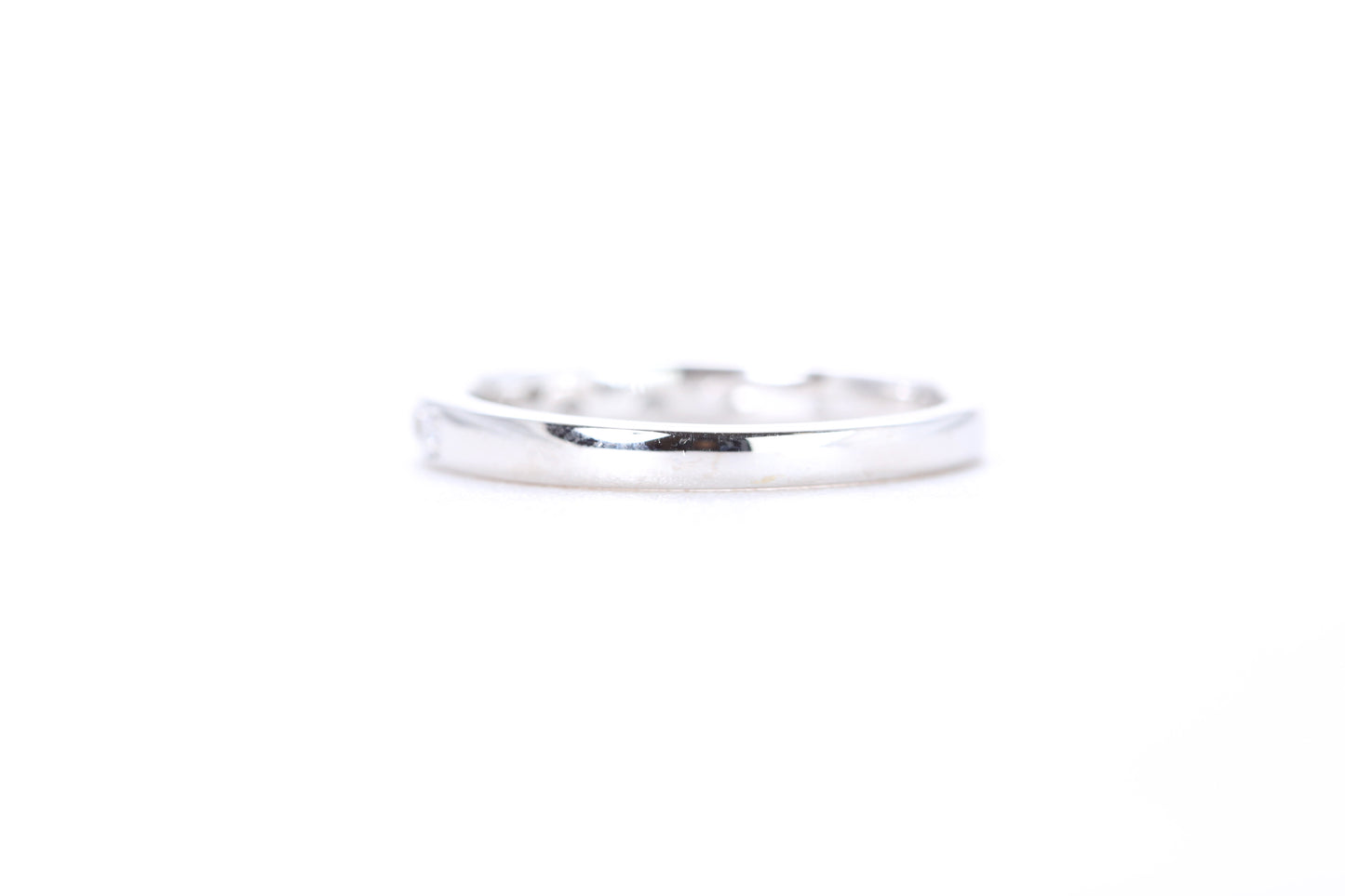 Single Row Pavé Diamond Ring 1/10 Carat