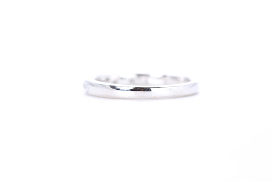 Single Row Pavé Diamond Ring 1/10 Carat