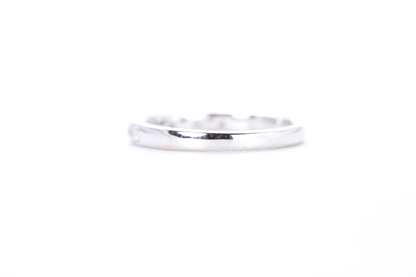 Single Row Pavé Diamond Ring 1/10 Carat
