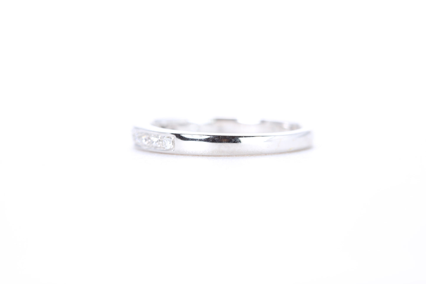 Single Row Pavé Diamond Ring 1/10 Carat