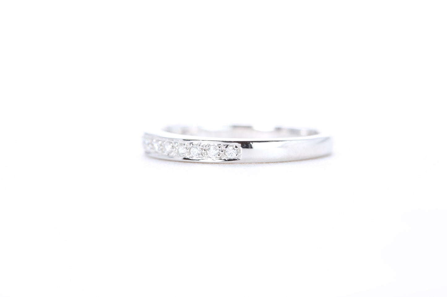 Single Row Pavé Diamond Ring 1/10 Carat