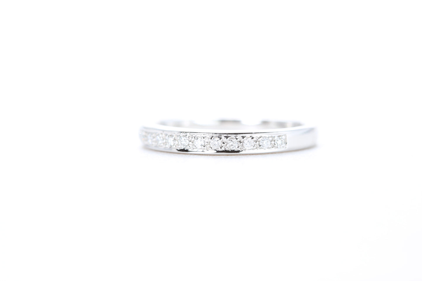 Single Row Pavé Diamond Ring 1/10 Carat