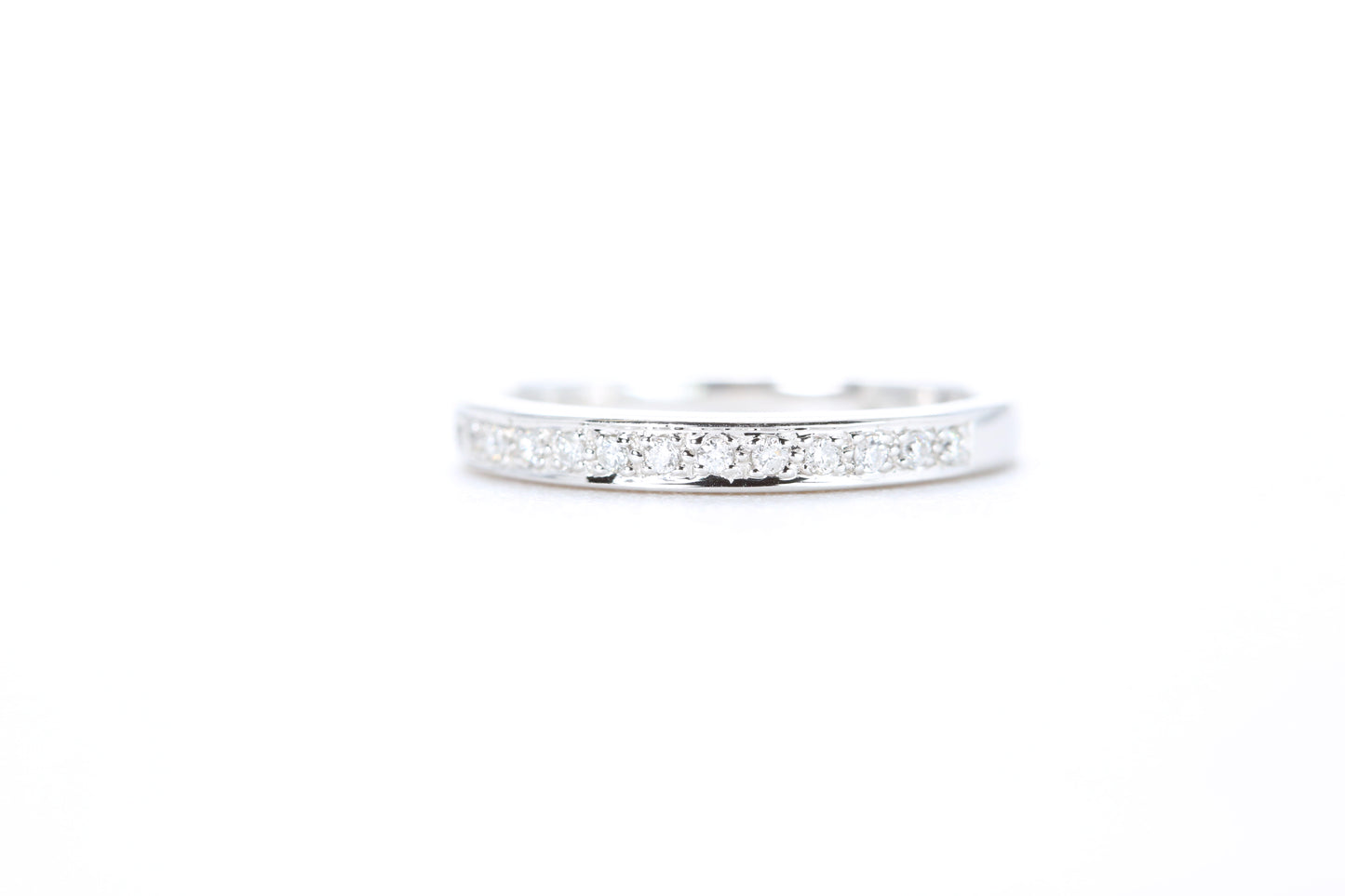 Single Row Pavé Diamond Ring 1/10 Carat