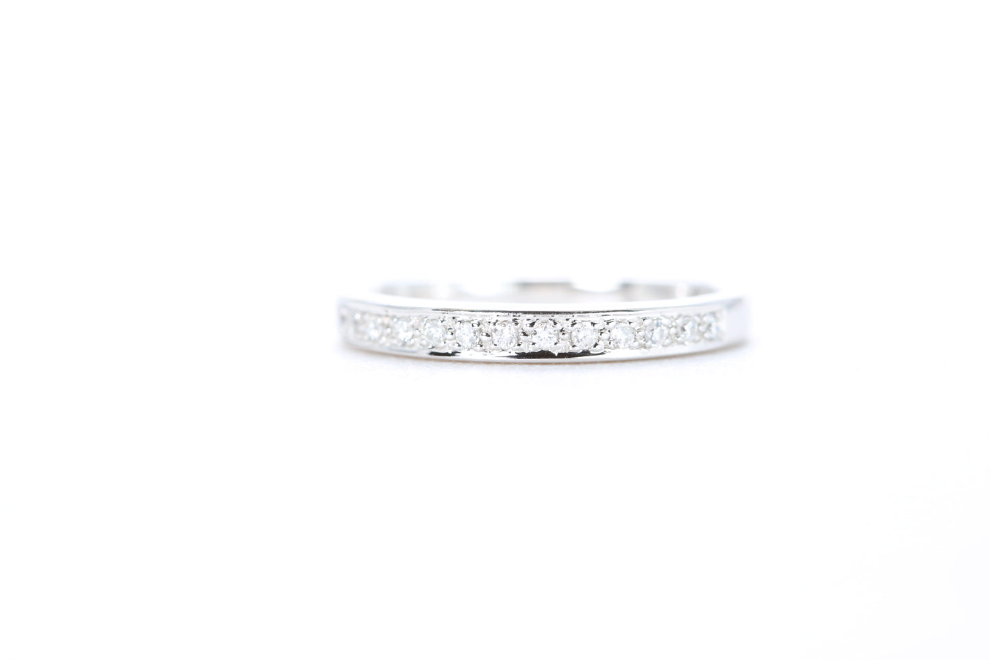 Single Row Pavé Diamond Ring 1/10 Carat
