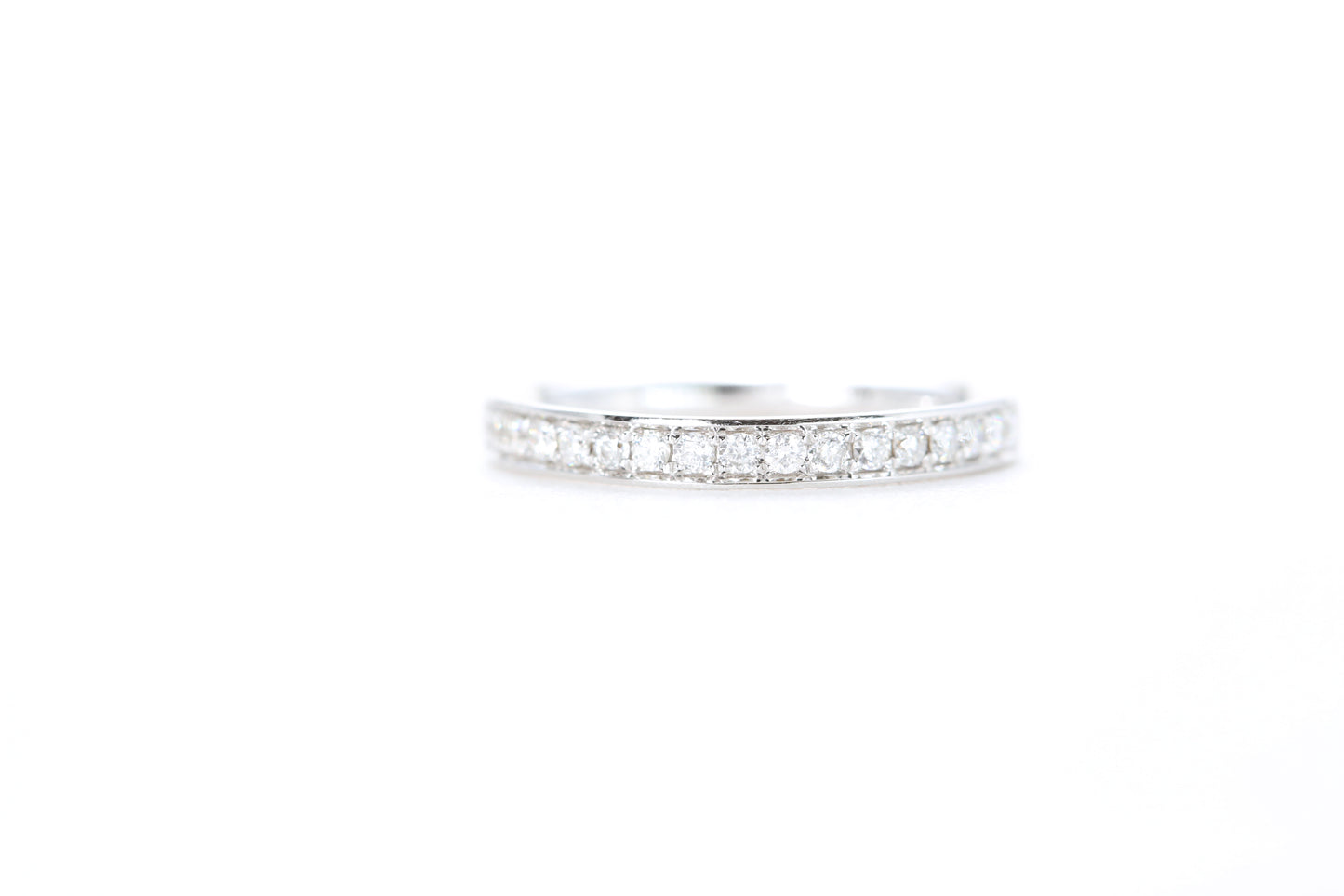 Single Row Pavé Diamond Ring 1/5 Carat