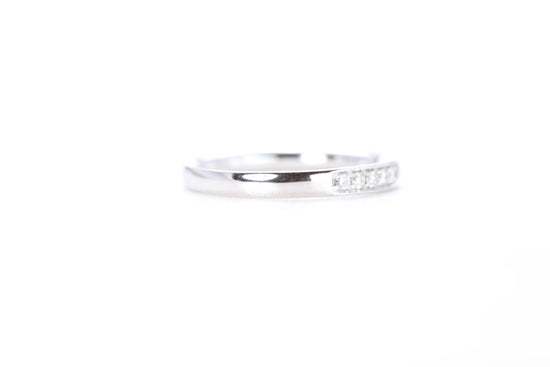 Single Row Pavé Diamond Ring 1/5 Carat