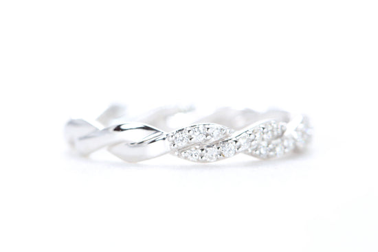 Twist Diamond Ring