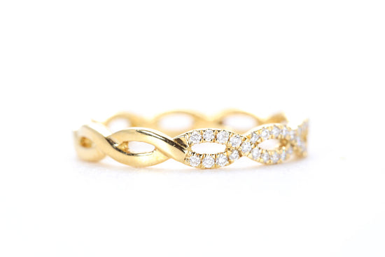 Woven Diamond Ring Yellow Gold