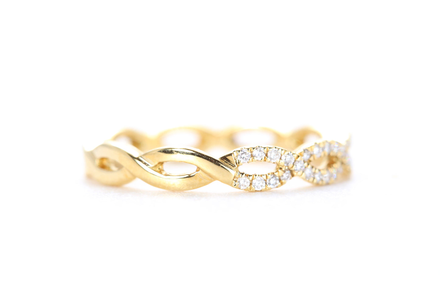 Woven Diamond Ring Yellow Gold