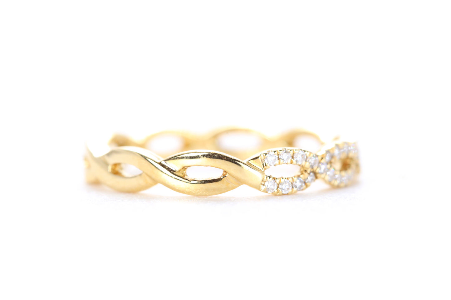 Woven Diamond Ring Yellow Gold