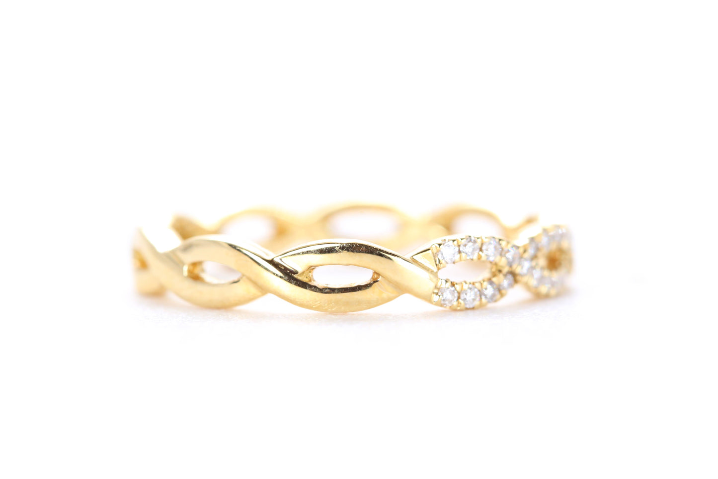 Woven Diamond Ring Yellow Gold